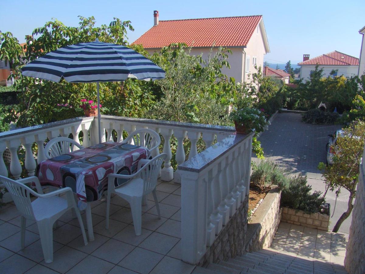 קרק Apartments Bozica מראה חיצוני תמונה