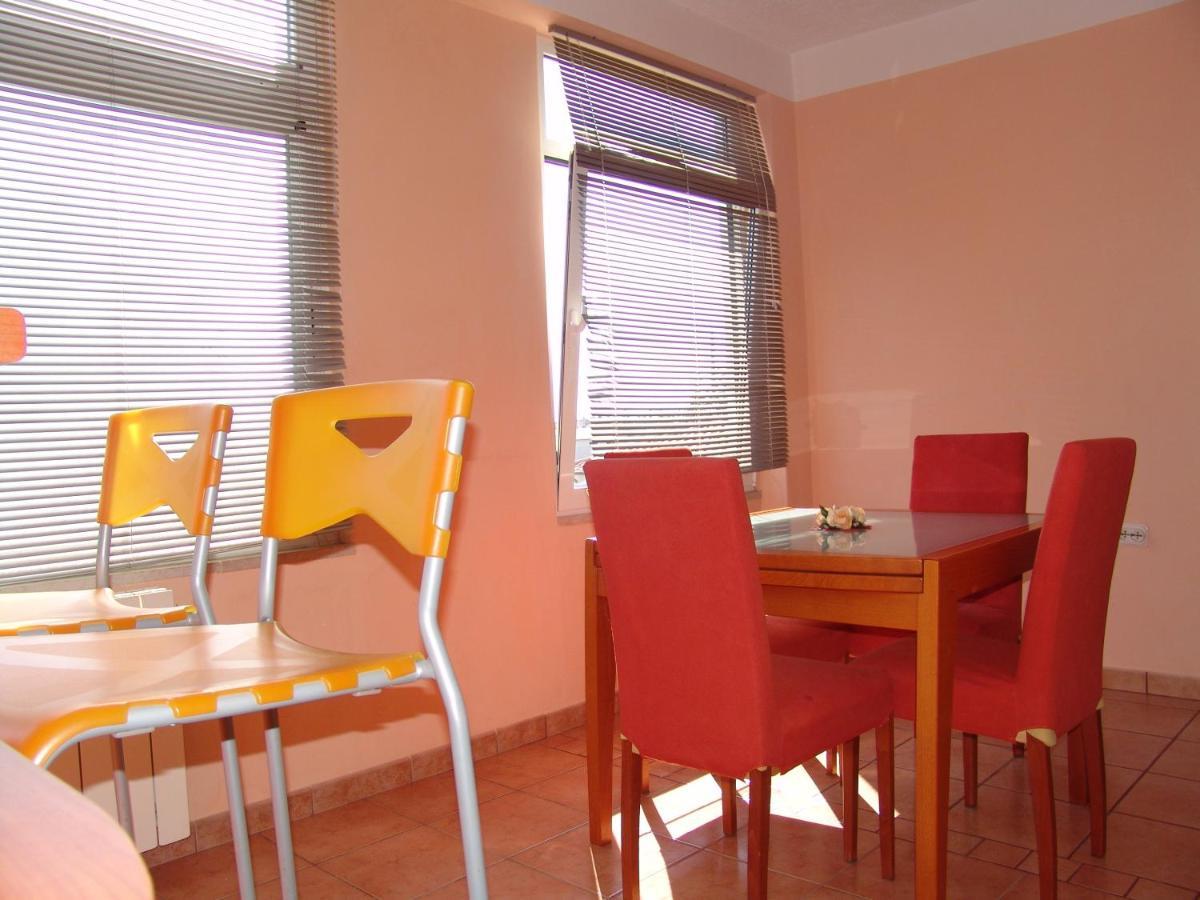 קרק Apartments Bozica מראה חיצוני תמונה