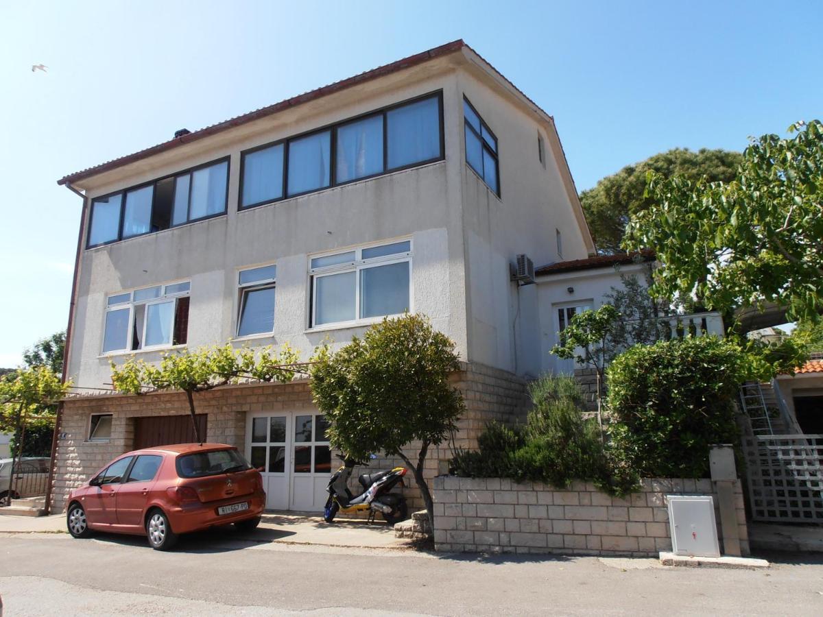 קרק Apartments Bozica מראה חיצוני תמונה