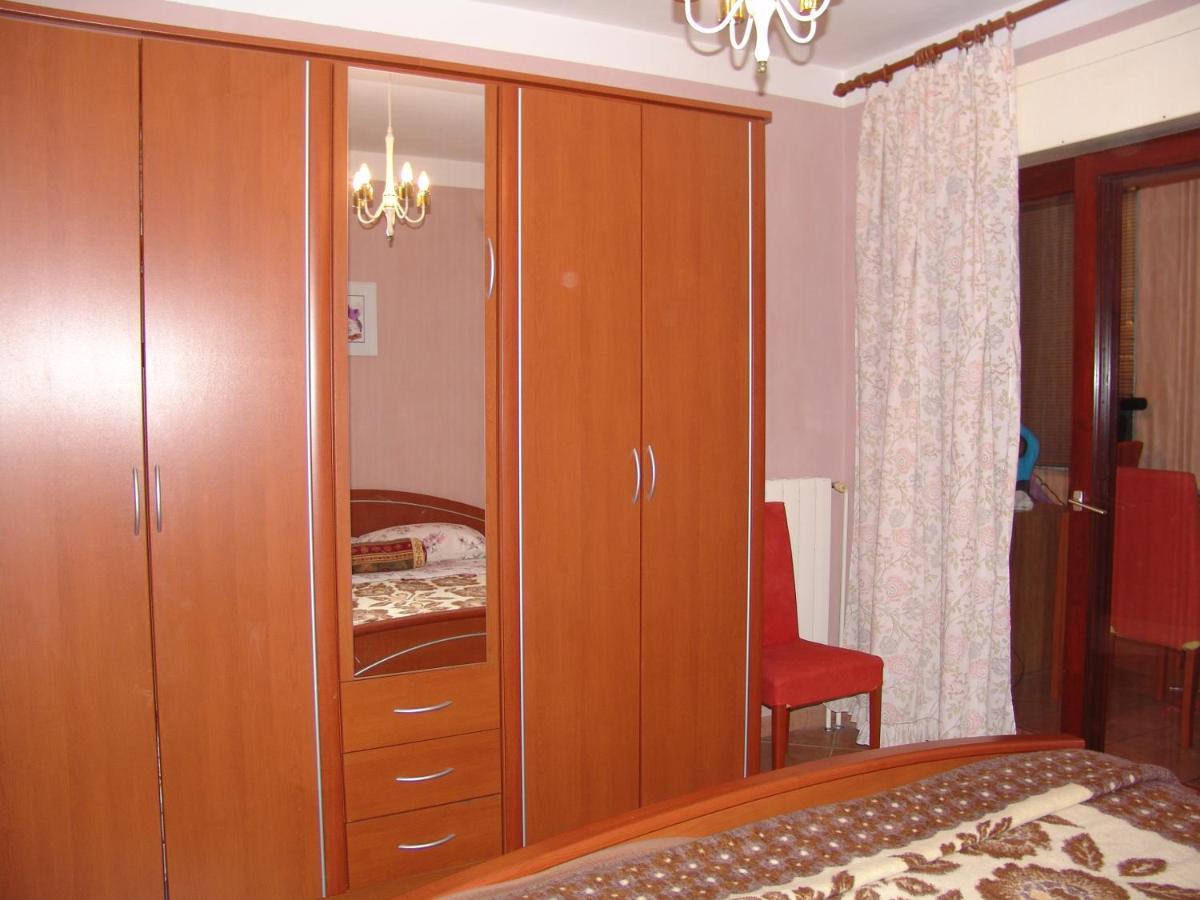 קרק Apartments Bozica מראה חיצוני תמונה